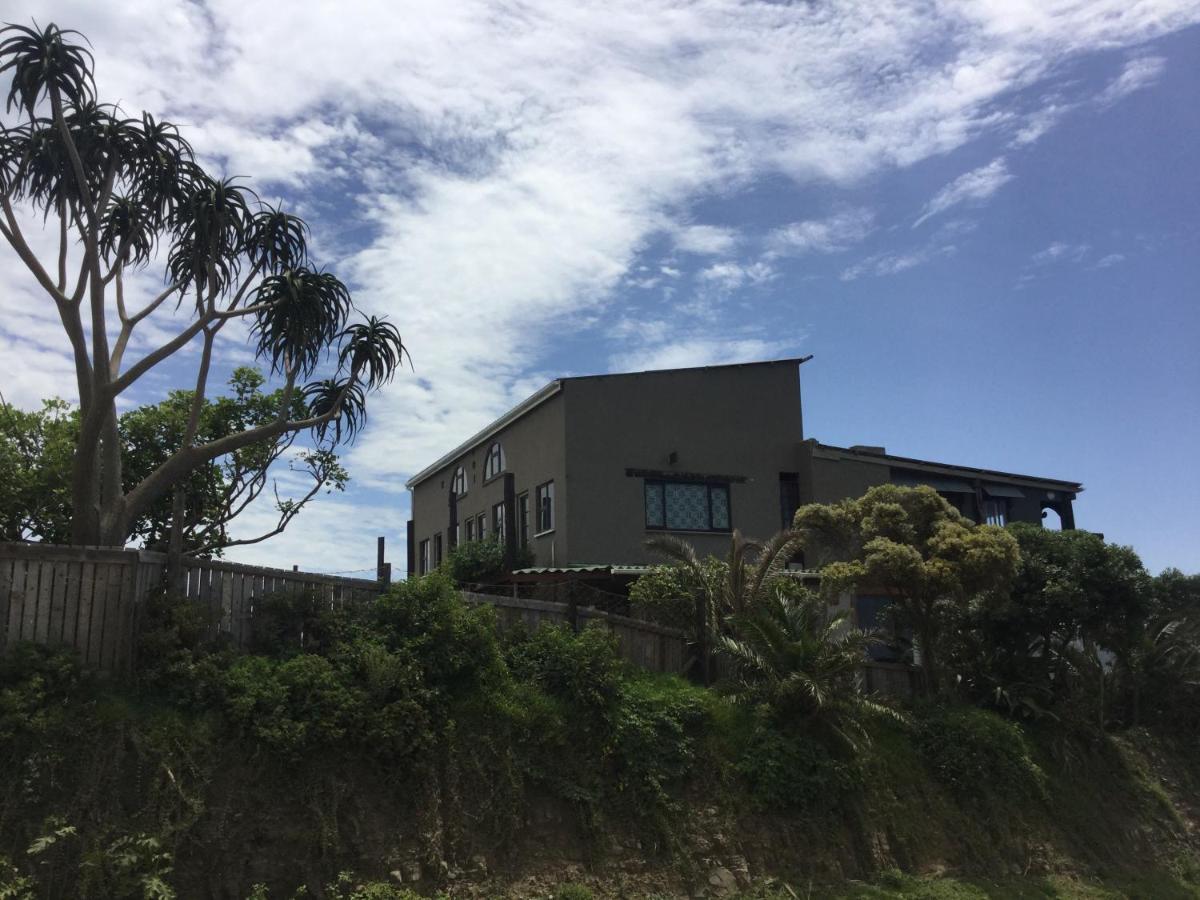 Coram Deo Saltywaves Double En-Suite Rooms With Sea Views Coffee Bay Exteriér fotografie