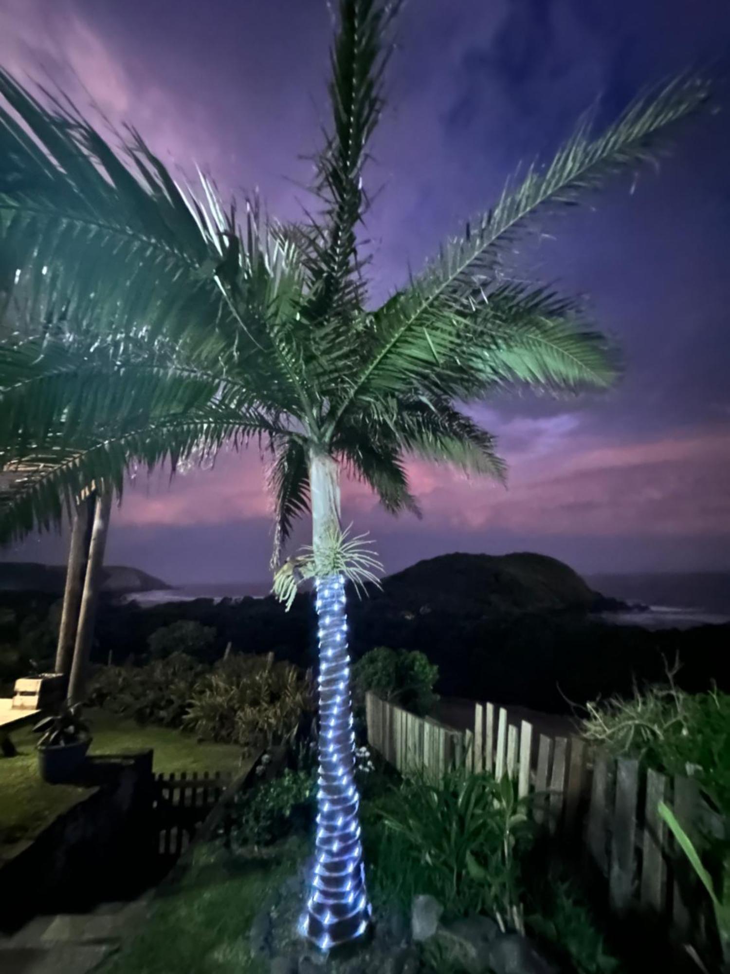 Coram Deo Saltywaves Double En-Suite Rooms With Sea Views Coffee Bay Exteriér fotografie