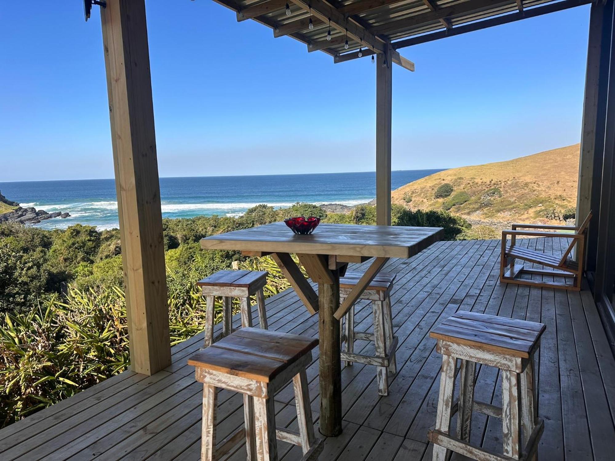 Coram Deo Saltywaves Double En-Suite Rooms With Sea Views Coffee Bay Exteriér fotografie